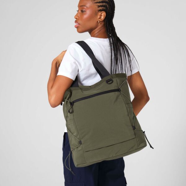 UrbanShift Tote Thumbnail