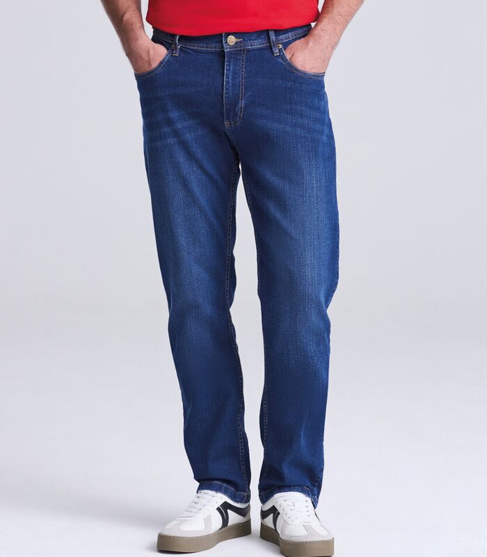 Leo straight jeans Thumbnail