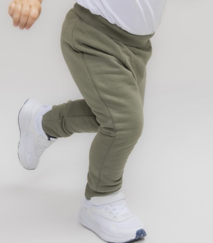 Sustainable joggers Thumbnail