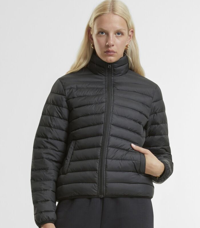 Women’s light puffer jacket Thumbnail