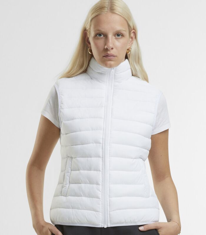 Women’s light puffer vest Thumbnail